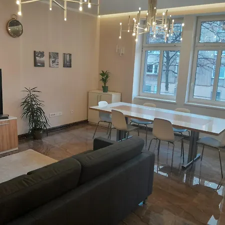 Apartment Deluxe